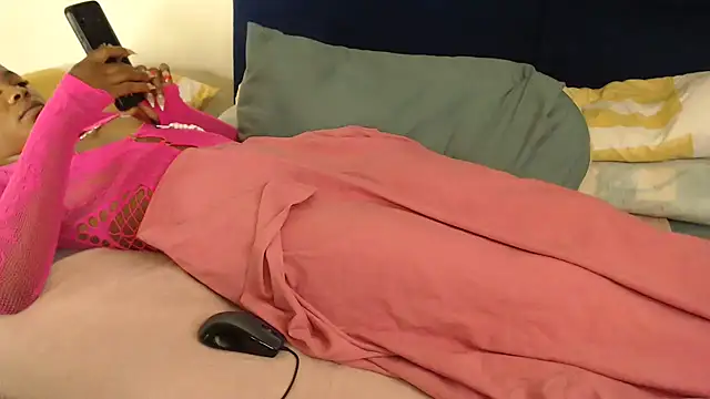 Chatroom XXX en direct de Sexy-Momo