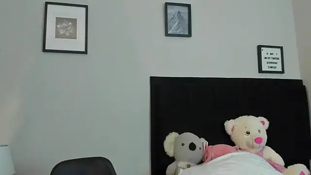 Chatroom XXX en direct de Lyria_Diamond