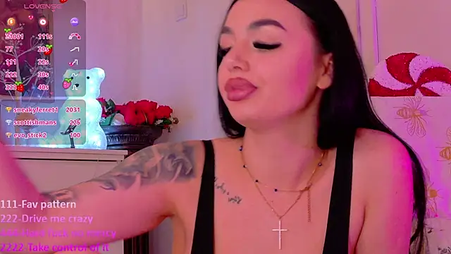 TiaBelle's Webcam Show