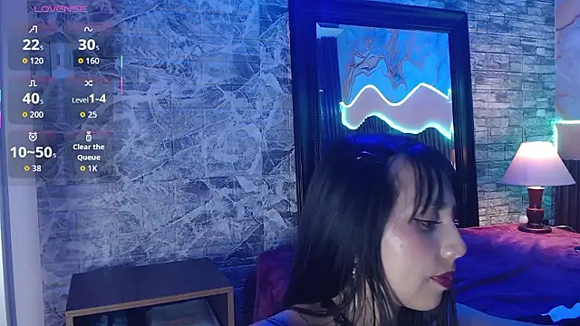 marilyncandy303avのライブXXXチャット