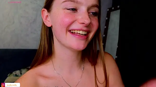 Lovelly_molly1's Live XXX Chat