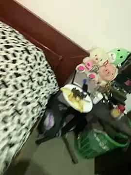 Carameloswing1's Live XXX Chat