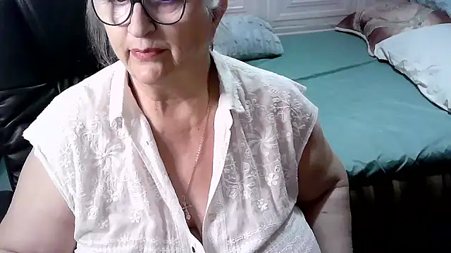 LolkaAlyss' Live XXX Chat