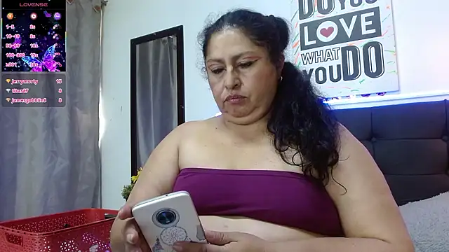 Keyla01_'s Live XXX Chat