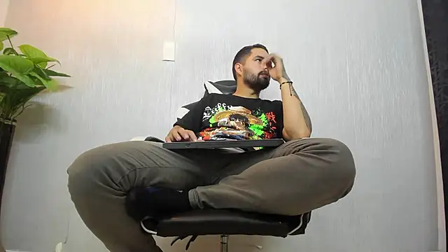 matteosantos Chat XXX live