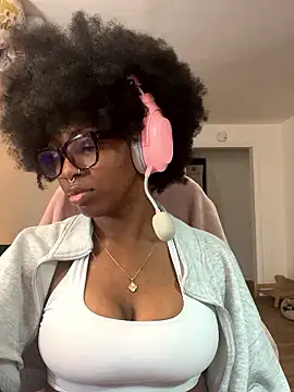 Chat XXX en directo de mochamimi