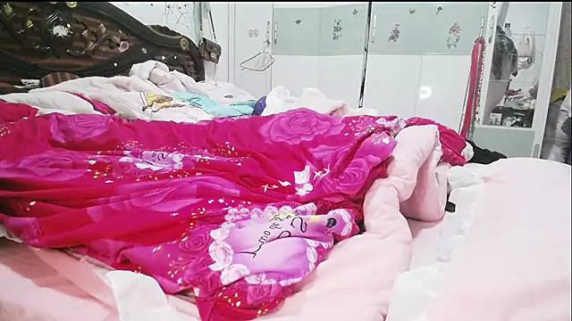 hebe-02's Webcam Show