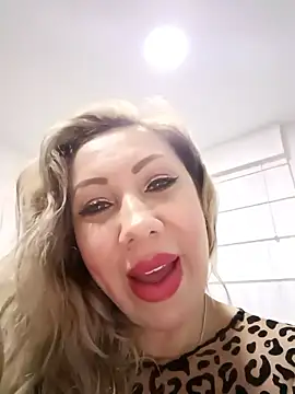 Chat XXX en directo de coral_smitth