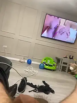 Kinkycouple142's Live XXX Chat