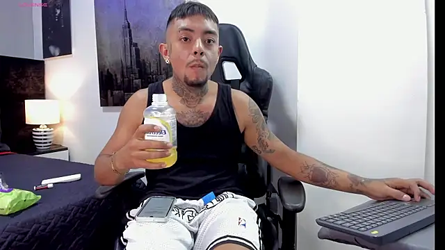 BASTIAN_NICOLAS_'s Webcam Show