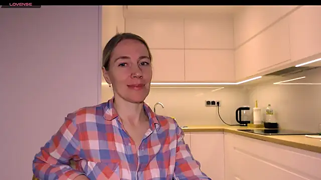 Javelinka's Live XXX Chat