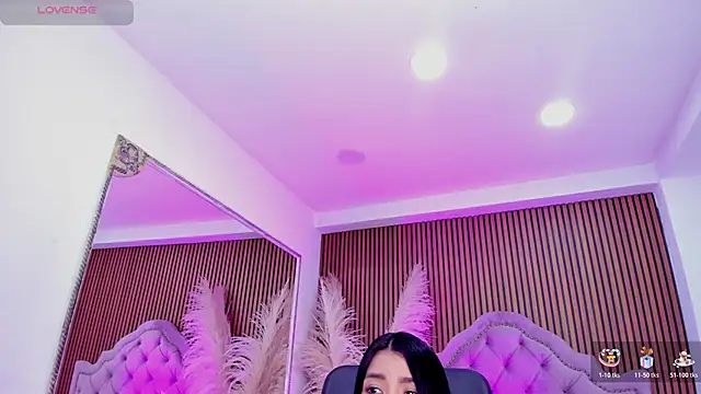 SelenaStonne's Live XXX Chat