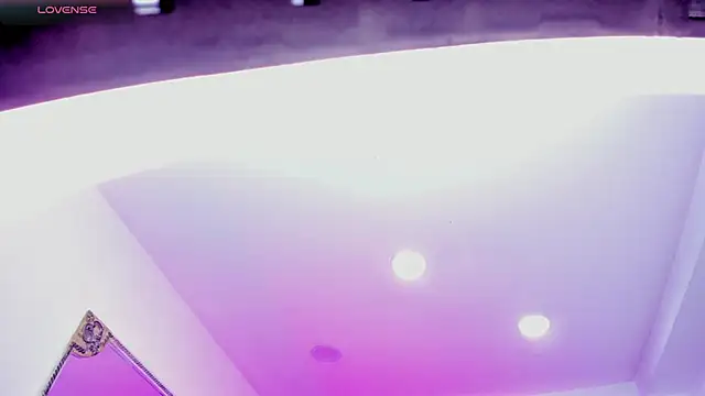 SelenaStonne's Live XXX Chat