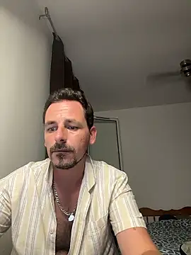 defbond420 Adlı Modelin Canlı XXX Sohbeti