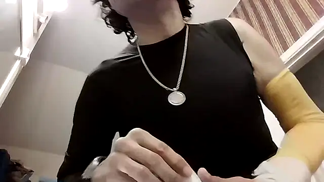 StuntingSpunMarine69's Live XXX Chat