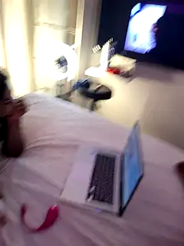 Wet-Spicy_indian_Mum Chat XXX in diretta