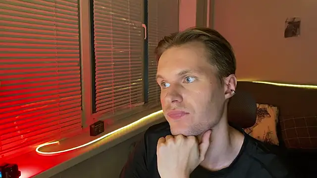 LeonnextdoorのライブXXXチャット