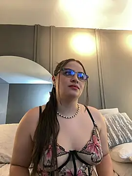 Tayler_Kim: απευθείας συνομιλία ΧΧΧ