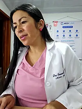 JustSamantha_ Chat XXX live