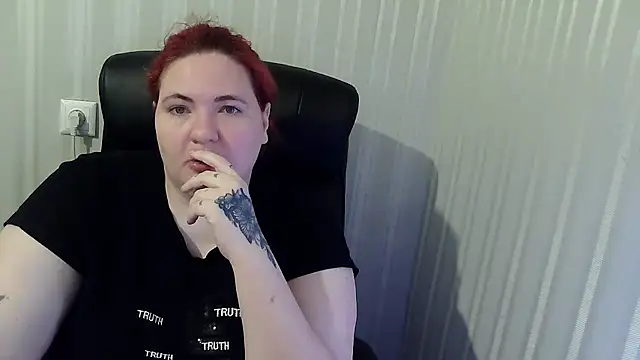 Вебкам-шоу OskaAh