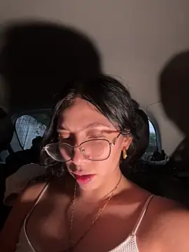 Alice_surprise's Webcam Show