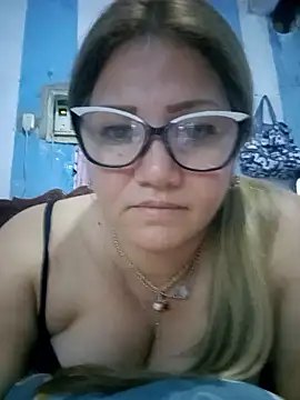 Carlotaazul's Live XXX Chat