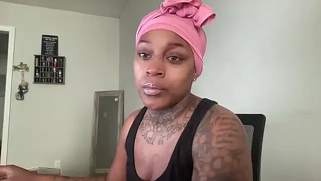 Creamesensation's Live XXX Chat