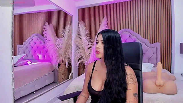 Chatroom XXX en direct de SelenaStonne