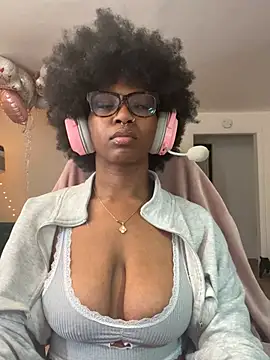 Czat XXX na żywo – mochamimi