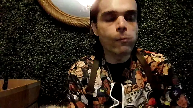 StuntingSpunMarine69's Live XXX Chat