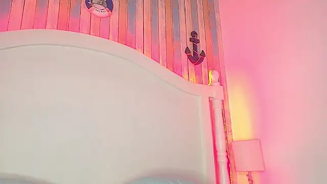 NaiaGils Chat XXX live