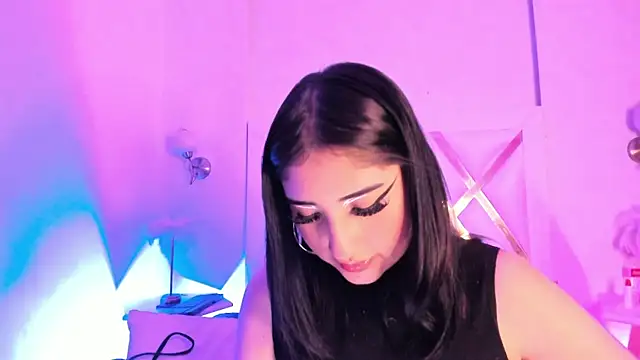 KattEngel élő XXX-chatje