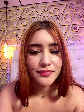 Pokazy przed kamerką – Ashly_cutee