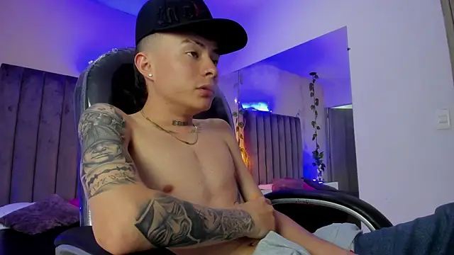 Nascary_Fox's Live XXX Chat