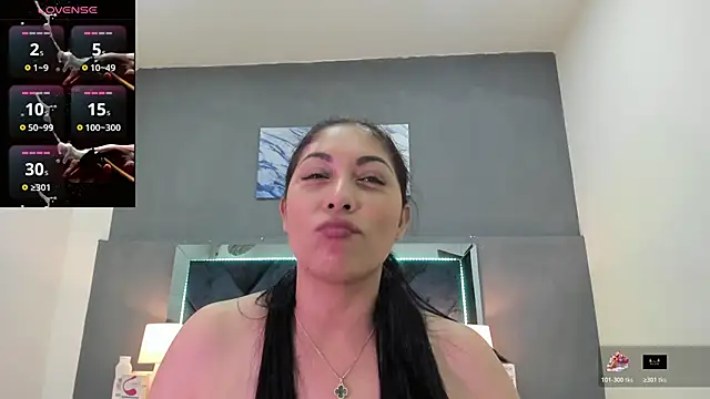 Онлайн чат XXX Lauralove_69