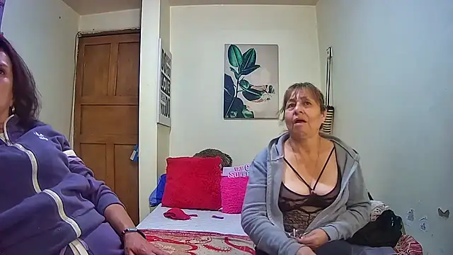 دردشة nicoltatiana_ الجنسية المباشرة