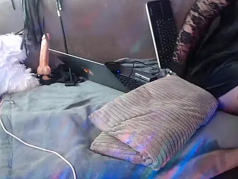 GoddessMonicaAngels' Live XXX Chat