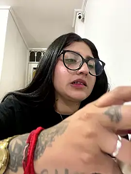 croftsmila's Live XXX Chat