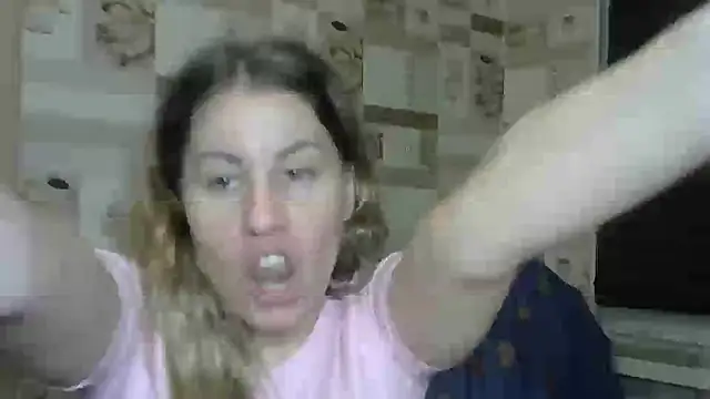 TherestlessKitty 即時 XXX 聊天