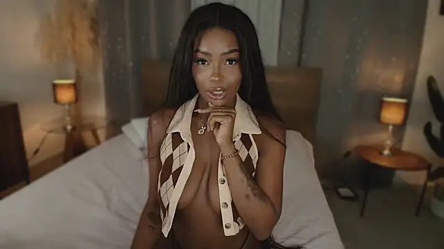 Isaa_Coleman_ – Naživo XXX chat