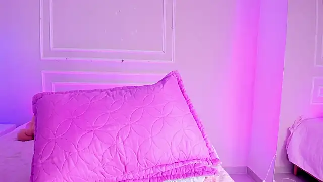 Živý XXX chat KylieGomeez