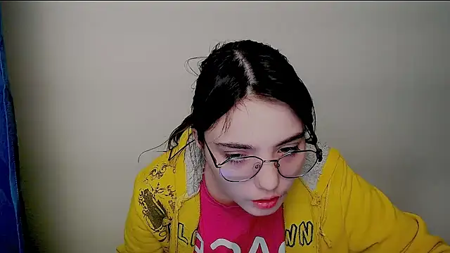 Sun_Shine__'s Live XXX Chat