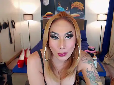 Онлайн чат XXX Allysonevanns