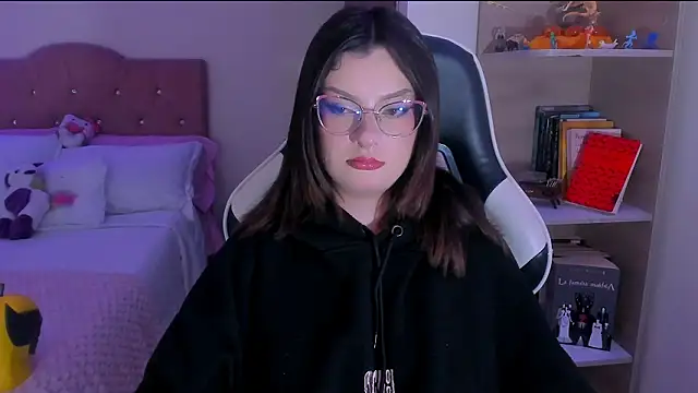 OphelianaRose33's Live XXX Chat