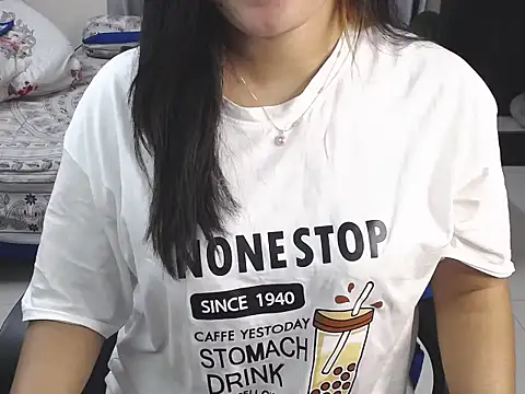 Ridiha_Pari Chat XXX in diretta