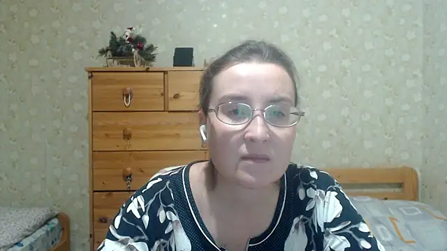 Chat +18 de Smart_Rose ao vivo