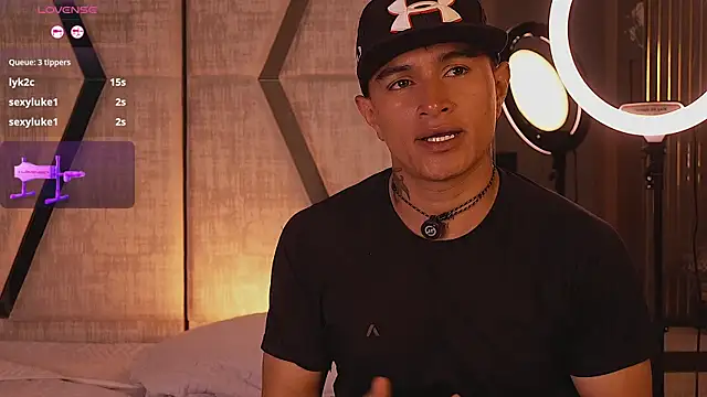 Živý XXX chat LiamDeep