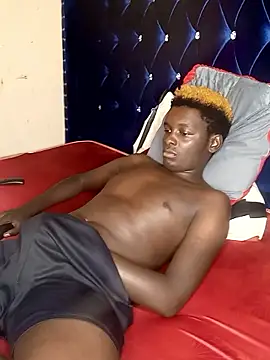 Cute-Mexxyh Webcam Show