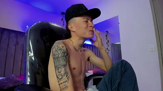 Nascary_Fox's Live XXX Chat