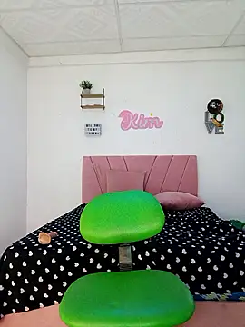 victoria_roussee's Live XXX Chat